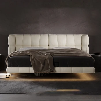 Модерна и минималистичная кожено легло с горния слой на Napa, двойно подвесная легло от масивно дърво в основната спалня