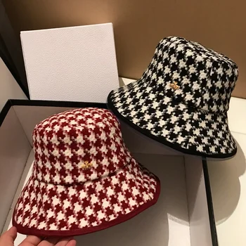 Нова марка на Bee Модни дамски шапка рибар Пролет Есен зима Решетчатая черна клетчатая дамски твидовая шапка